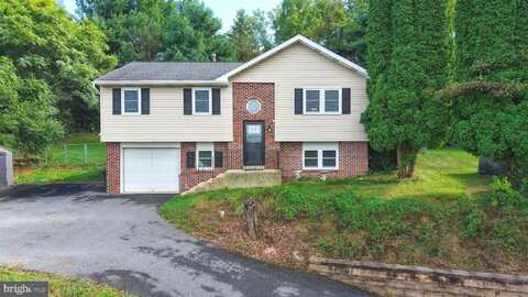 60 SAGE DRIVE, READING, PA 19608