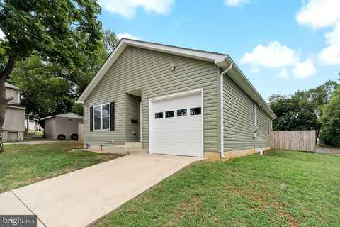 212 STRINE AVENUE, MARTINSBURG, WV 25404