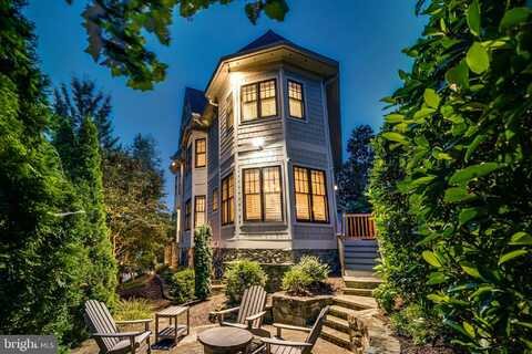 2807 1ST ROAD N, ARLINGTON, VA 22201