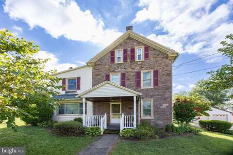 1041 LAURELWOOD ROAD, POTTSTOWN, PA 19465