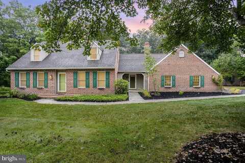 107 FOXFIRE LANE, LEWISBERRY, PA 17339