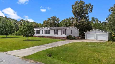 33 Chaucer Place, Four Oaks, NC 27524
