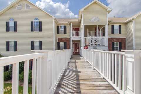 340 Bubble Creek Court, Fayetteville, NC 28311