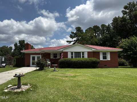 5601 Birch Road, Fayetteville, NC 28304