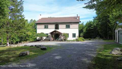 720 Mill Street, Windham, NY 12496