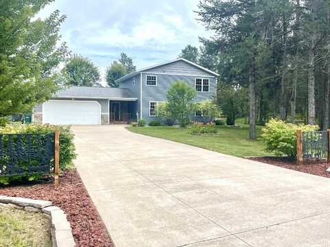 119 Chocolay Downs Golf, Marquette, MI 49855