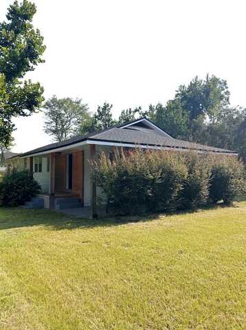 13 Lee Ave, Lakeland, GA 31635