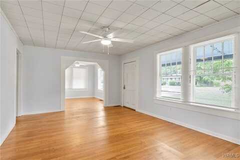 2217 Prince Avenue, Tuscaloosa, AL 35401
