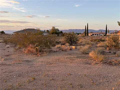 7709 E Monte Tesoro Drive, Kingman, AZ 86401