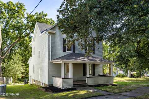 1021 LOUISA STREET, Williamsport, PA 17701