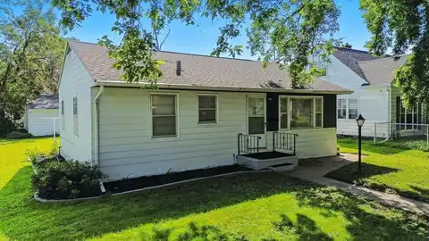 1030 Columbia Street, Waterloo, IA 50703