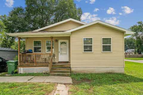 600 South View Drive, Waterloo, IA 50707