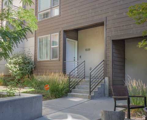 1039 W ROOFTOP, Midvale, UT 84047