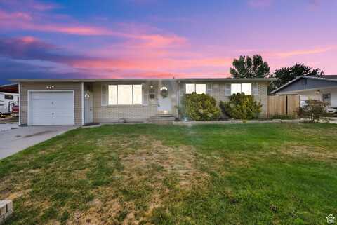 9920 S DARIN E, Sandy, UT 84070