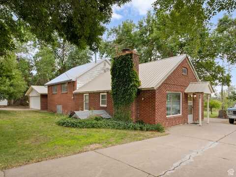 414 E 2625 N, Layton, UT 84041