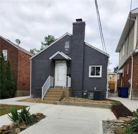 331 Redwood St, Gregg, PA 15210