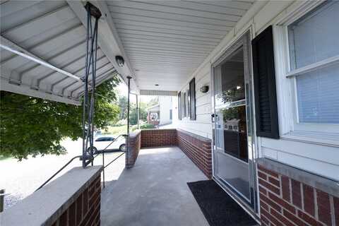 213 Plum St, Plum, PA 15239