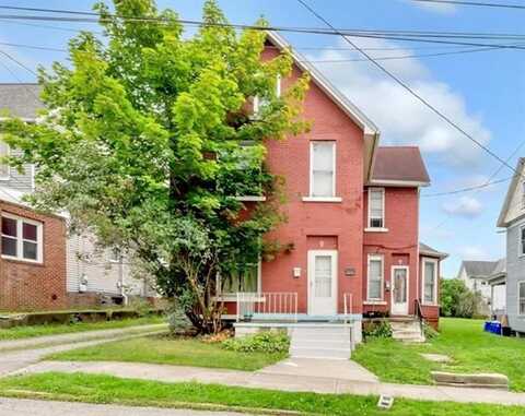 606 Court St, New Castle, PA 16101