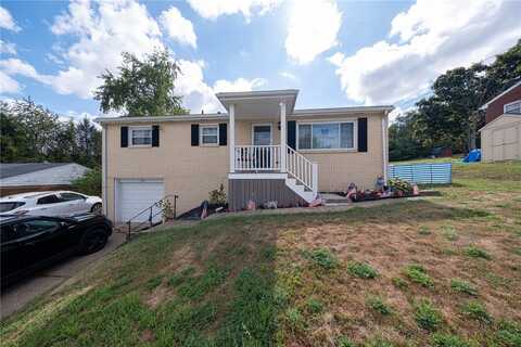 124 Clover Dr, Center Twp, PA 15061