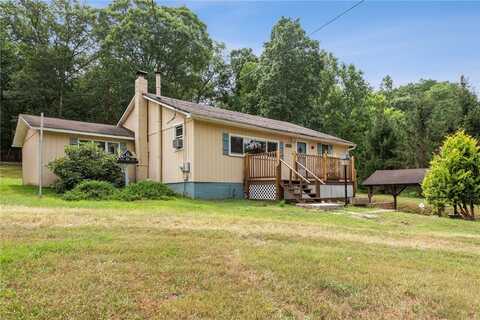 1110 Ross Mountain Park Road, Fairfield, PA 15944