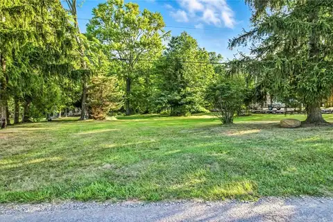 2766 Robertson Rd, South Pymatuning Twp, PA 16150