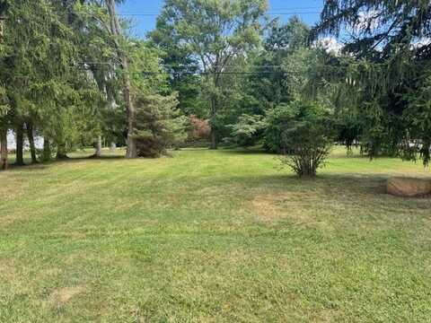 2766 Robertson Rd, Hermitage, PA 16148