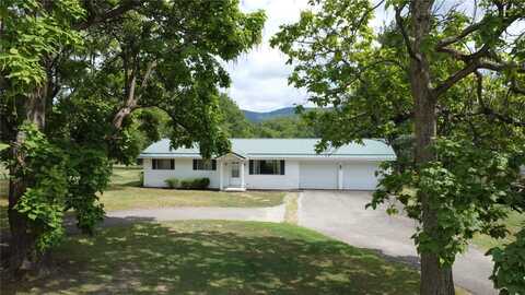 1210 Connellsville Rd, Union, PA 15456