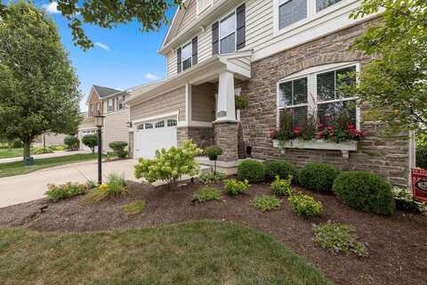 1475 Artesian Lane, Fairborn, OH 45324