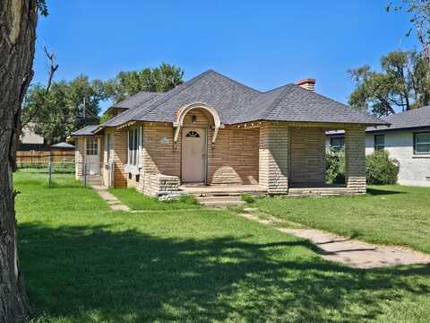 909 Euclid Avenue, Panhandle, TX 79068