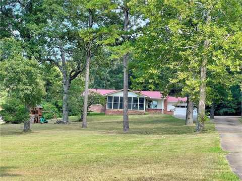 601 Parrott DR, Huntsville, AR 72740