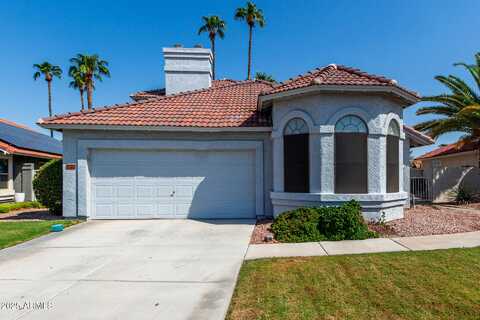 7056 W MORROW Drive, Glendale, AZ 85308