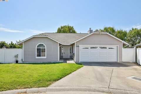 1332 Corodon St, Walnut Grove, CA 95690