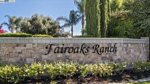 8485 Ranch Rd, Tracy, CA 95304