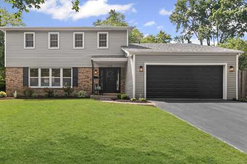 715 S. Dymond Road, Libertyville, IL 60048