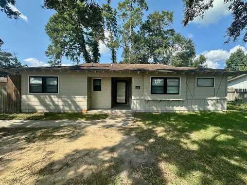 4460 Concord Rd, Beaumont, TX 77703