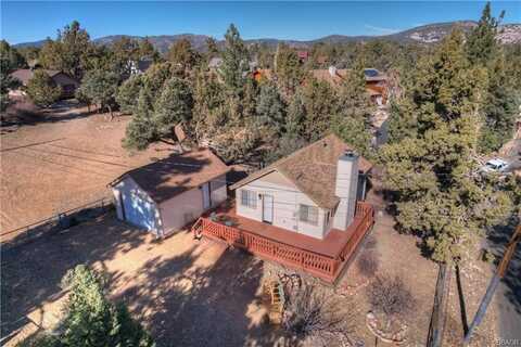 194 Santa Barbara Avenue, Sugarloaf, CA 92386