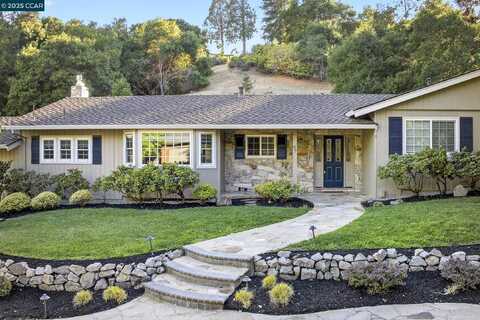 67 Lynwood Pl, Moraga, CA 94556