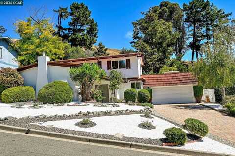 58 Ashbrook Pl, Moraga, CA 94556