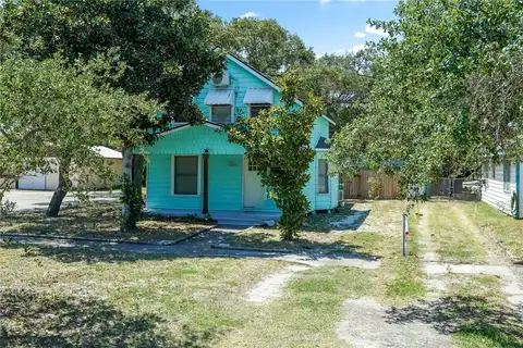 936 S Houston Street, Aransas Pass, TX 78336