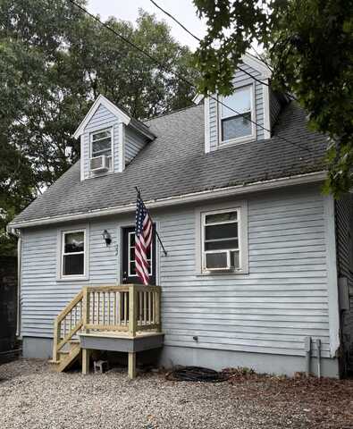 22 Cranberry Road, Plymouth, MA 02360