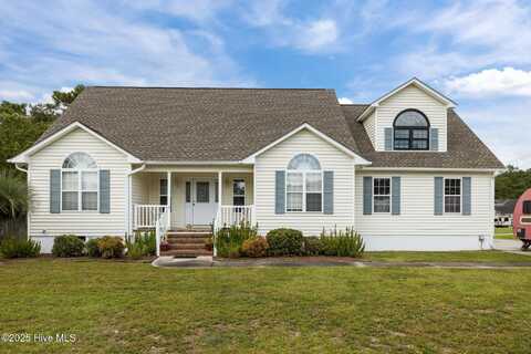 102 Tar Kiln Lane, Newport, NC 28570