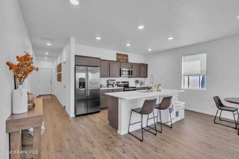 5138 E Antares Ln, Post Falls, ID 83854