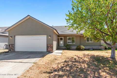 2127 E WAGON TRL, Post Falls, ID 83854
