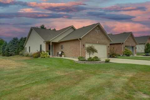 801 Carriage Lane, Trenton, OH 45067