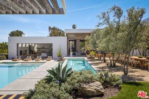 28837 Selfridge Dr, Malibu, CA 90265