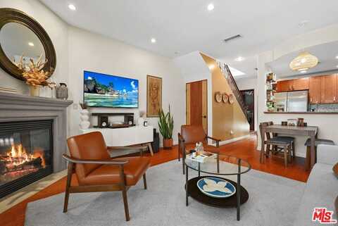 5303 Satsuma Ave, North Hollywood, CA 91601