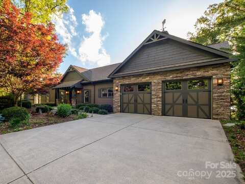 2388 Connestee Trail, Brevard, NC 28712