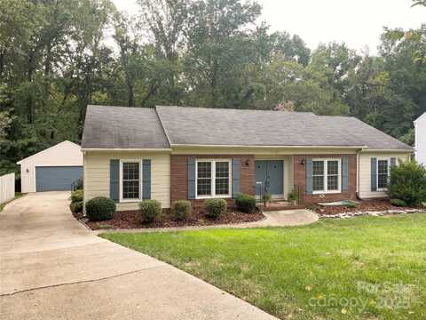 2707 Heidleburg Lane, Charlotte, NC 28210