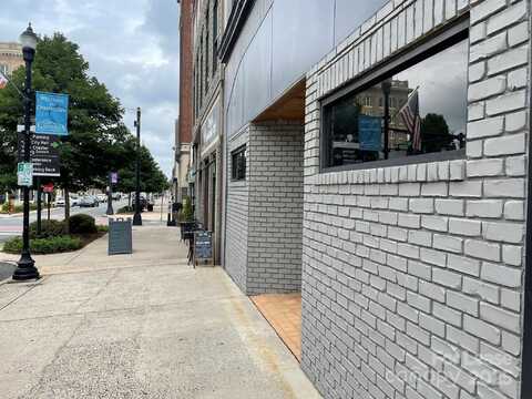213 W main Avenue, Gastonia, NC 28052