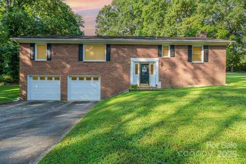 525 Englewood Street NE, Concord, NC 28025
